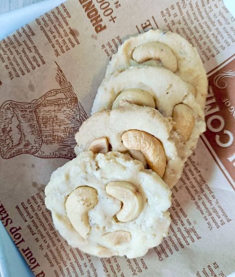 คุกกี้เม็ดมะม่วงหิมพานต์โฮมเมด 200 กรัม Baked by the Tail รูปที่ 2