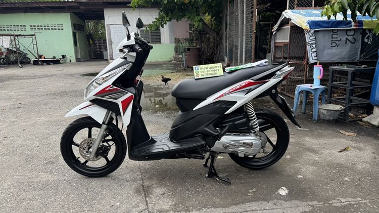 HONDA Click 110  หัวฉีดออโต้สตาร์ทมือเครื่องดีมาก สีสวยมาก ต้องมาดูของจริงมีสถานที่ให้ทดลองขับขี่ก่อนซื้อ รูปที่ 3