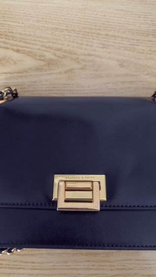 กระเป๋า Charles & KEITH รูปที่ 2
