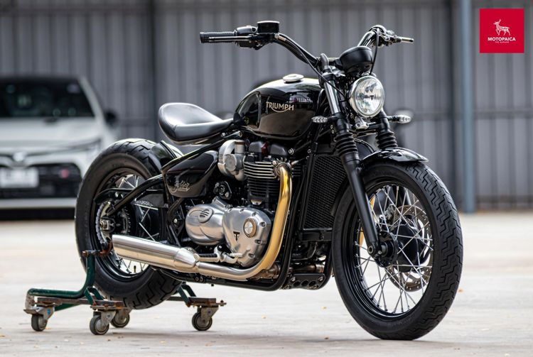 Triumph Bonneville Bobber1200 ปี2017 สีดำ วิ่ง14,000km โชํคOhlins