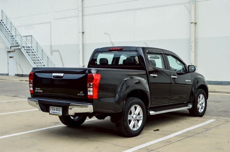 Isuzu D-MAX 2017 1.9 Hi-Lander Z Pickup ดีเซล ไม่ติดแก๊ส เกียร์อัตโนมัติ ดำ รูปที่ 3