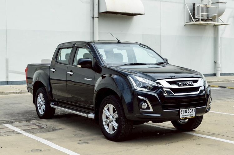 Isuzu D-MAX 2017 1.9 Hi-Lander Z Pickup ดีเซล ไม่ติดแก๊ส เกียร์อัตโนมัติ ดำ รูปที่ 2