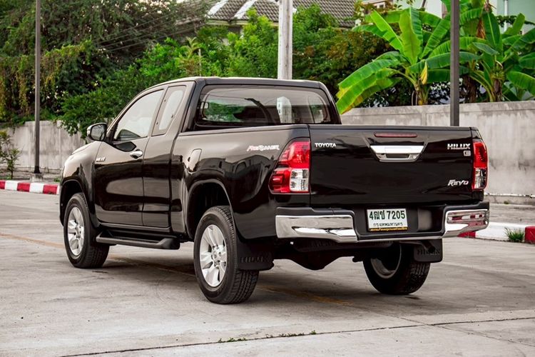 Toyota Hilux Revo 2016 2.4 Prerunner E Plus Pickup ดีเซล ไม่ติดแก๊ส เกียร์ธรรมดา ดำ รูปที่ 4