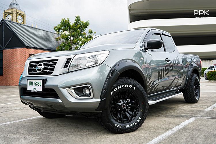 Nissan NP300-NAVARA 2018 2.5 S Pickup ดีเซล ไม่ติดแก๊ส เกียร์ธรรมดา เทา
