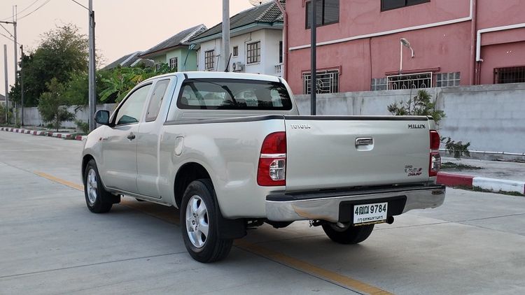 Toyota Hilux Vigo Champ 2013 Smart Cab 2.5 J Pickup ดีเซล ไม่ติดแก๊ส เกียร์ธรรมดา บรอนซ์ทอง รูปที่ 4