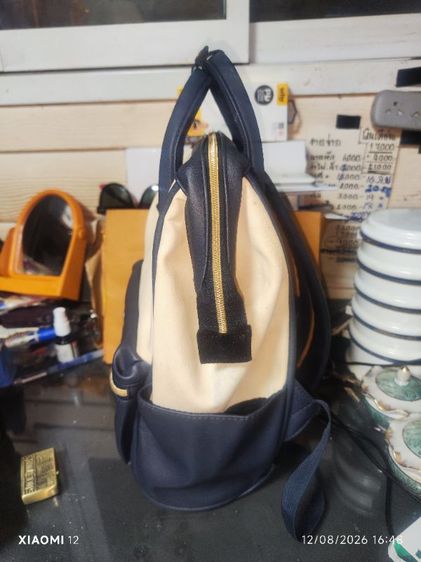 กระเป๋าเป๋ anello แท้ รุ่น Synthetic Leather Base Mouth Backpack (ไซส์ Regular/Standard ปากกว้างทรงซิปปากโครงเหล็ก) รูปที่ 6