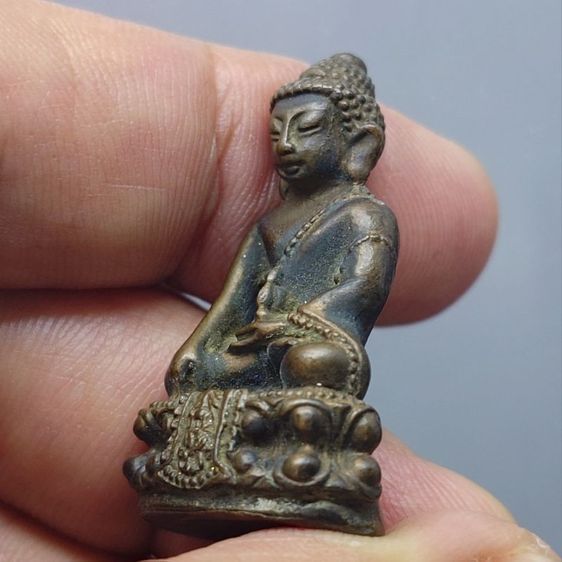 พระกริ่งคุ้มเกล้า (กริ่งศิรากาศ หน้าจีน ก้นถ้วย) เนื้อนวะโลหะ หายาก พ.ศ.2524 พร้อมกล่อง หายาก รูปที่ 6