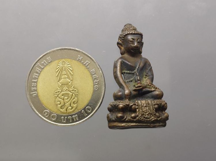 พระกริ่งคุ้มเกล้า (กริ่งศิรากาศ หน้าจีน ก้นถ้วย) เนื้อนวะโลหะ หายาก พ.ศ.2524 พร้อมกล่อง หายาก รูปที่ 8