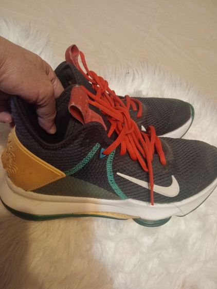 รองเท้าบาสเกตบอล ไม่ระบุ ดำ รองเท้า Nike