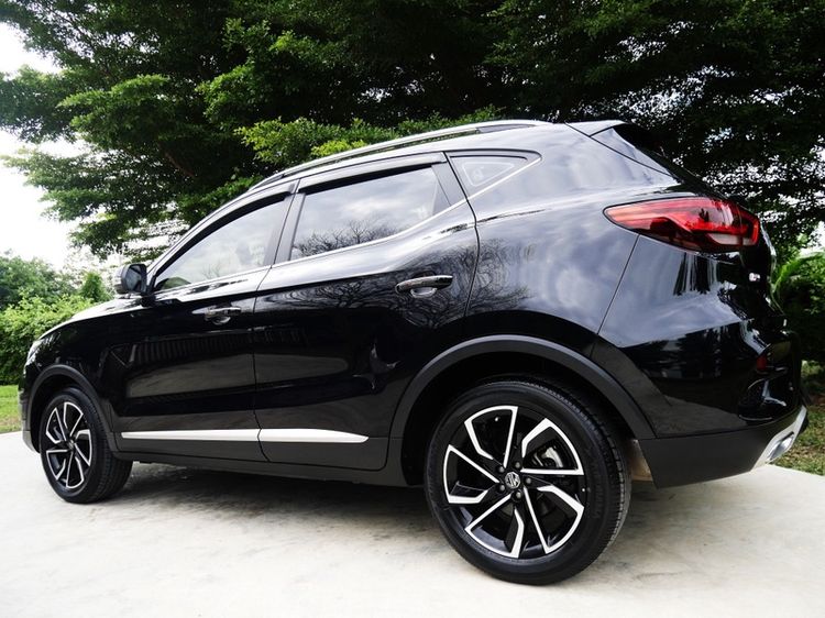 MG ZS 2022 1.5X+ Sunroof Utility-car เบนซิน ไม่ติดแก๊ส เกียร์อัตโนมัติ ดำ รูปที่ 3