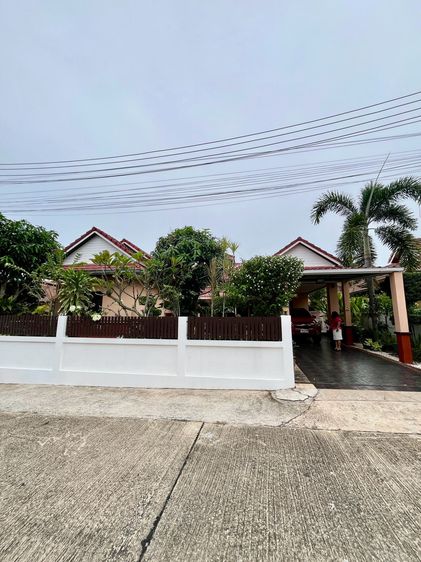 (ขายหรือเช่า) บ้านเดี่ยว ทำเลบางเสร่ ติดถนนสุขุมวิท ชลบุรี