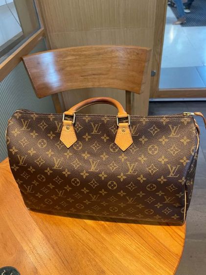 กระเป๋า Louis Vuitton รูปที่ 4