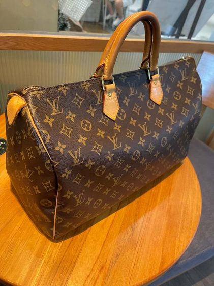 กระเป๋า Louis Vuitton รูปที่ 3