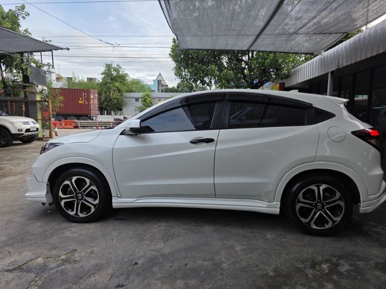 Honda HR-V 2017 1.8 E Limited Utility-car เบนซิน ไม่ติดแก๊ส เกียร์อัตโนมัติ ขาว รูปที่ 4