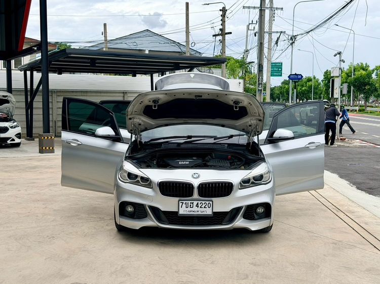 รถ BMW Series 2 218i Active Tourer สี เทา