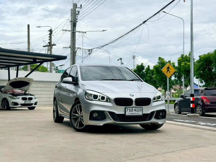 รถ BMW Series 2 218i Active Tourer สี เทา