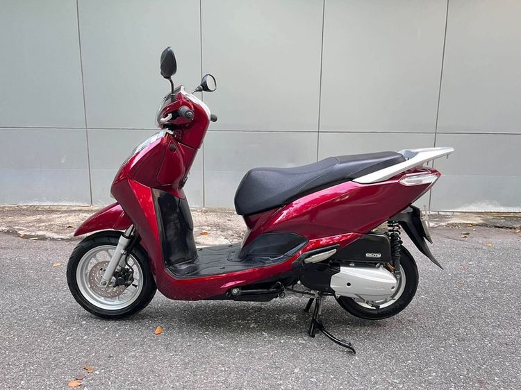 Honda รุ่น Lead125 2v125cc ปี 2021สตาร์ทมือ รูปที่ 4