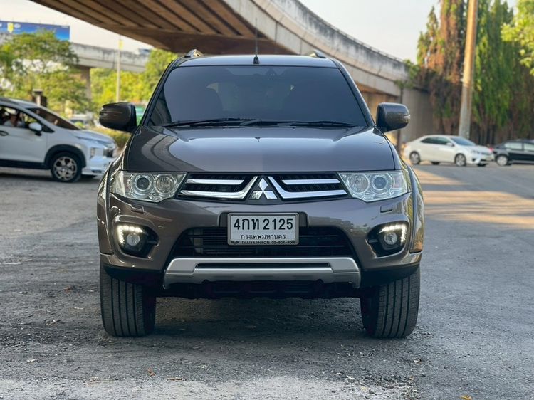 รถ Mitsubishi Pajero Sport 2.5 GT สี น้ำตาล