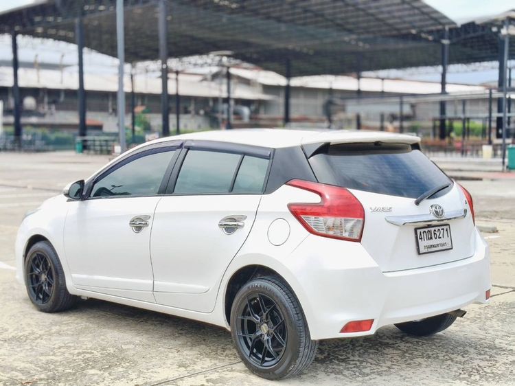 Toyota Yaris 2014 1.5 G Sedan เบนซิน ไม่ติดแก๊ส เกียร์อัตโนมัติ ขาว รูปที่ 2
