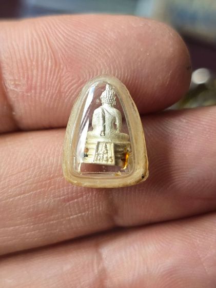 พระเก่าเก็บพุทธคุณเด่นราคาแบ่งปันมีไว้บูชาเป็นสิริมงคลครับ รูปที่ 12
