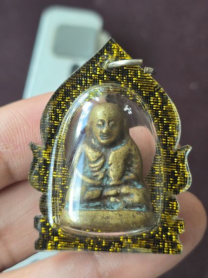 พระเก่าเก็บพุทธคุณเด่นราคาแบ่งปันมีไว้บูชาเป็นสิริมงคลครับ รูปที่ 7
