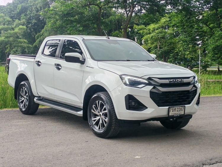 Isuzu D-MAX 2025 3.0 Hi-Lander M Pickup ดีเซล ไม่ติดแก๊ส เกียร์อัตโนมัติ ขาว