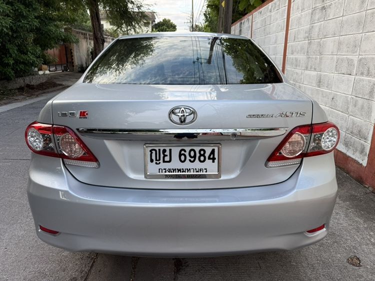 Toyota Altis 2011 1.8 E Sedan เบนซิน ไม่ติดแก๊ส เกียร์อัตโนมัติ ขาว รูปที่ 4