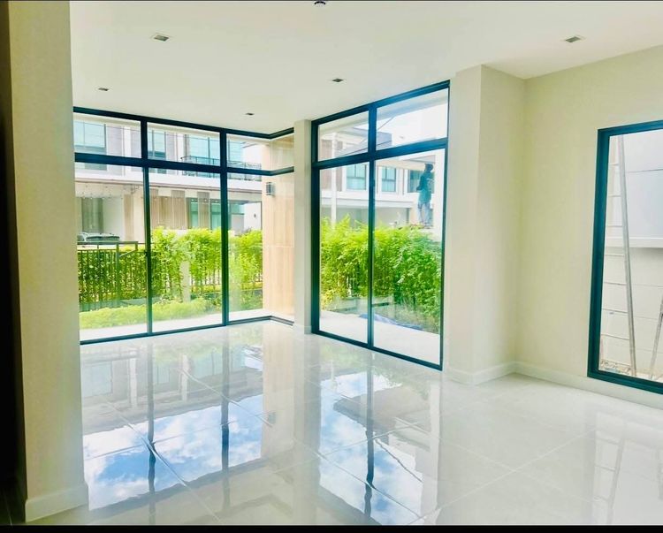 SC ASSET 💥​ขายถูกที่สุดในตลาด💥​ บ้านเดี่ยว 2 ชั้น 4 ห้องนอน ห้องน้ำในตัวครบทุกห้อง ฟรีแบบ Interior โดยสถาปนิก​ Smart Home รูปที่ 2