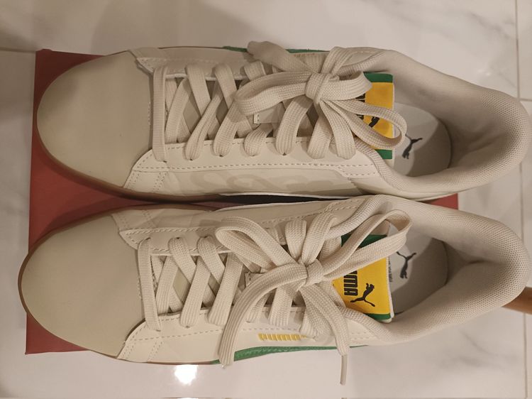 รองเท้าผ้าใบ PUMA มือสอง สภาพดี 