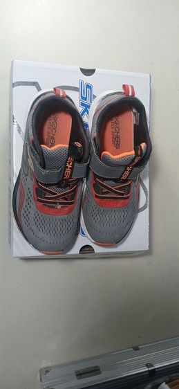 รองเท้า skechers มือสอง รูปที่ 2