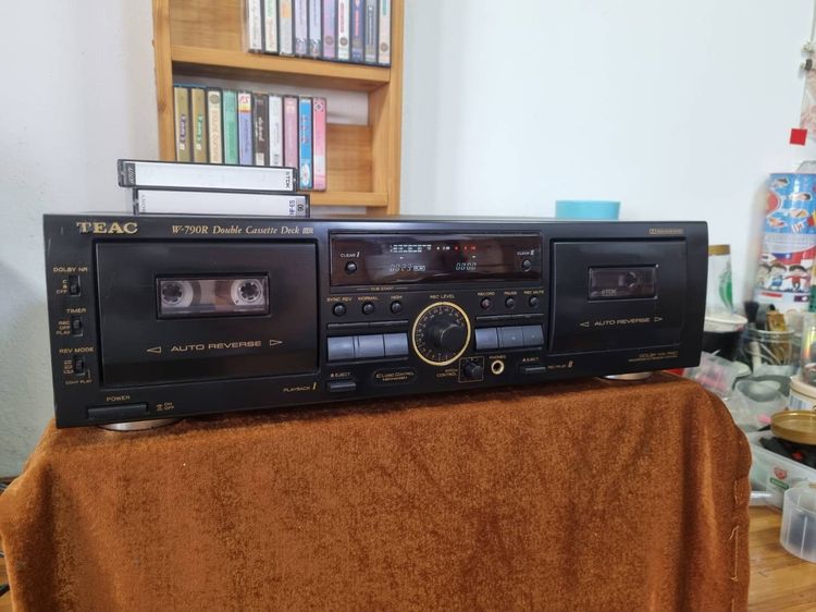 TEAC W-790R ไฟ 220V.  เทปใบ้ 2 หลุ่ม สวยเสียงดีพร้อมใช้