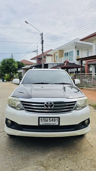 Toyota Fortuner 2012 3.0 V 2WD Champ Midnight Shine Utility-car ดีเซล เกียร์อัตโนมัติ ขาว