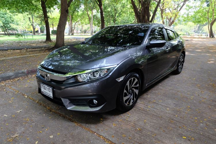 Honda Civic 2018 1.8 EL i-VTEC Sedan เบนซิน เกียร์อัตโนมัติ เทา รูปที่ 4