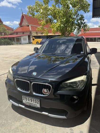 รถ BMW X1 2.0 sDrive18i สี ดำ