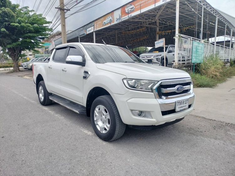 รถ Ford Ranger 2.2 Hi-Rider XLT สี ขาว
