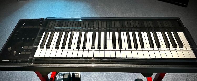 Expressive E Osmose 49 keys incuding. Decksaver and Osmose Bag รูปที่ 4