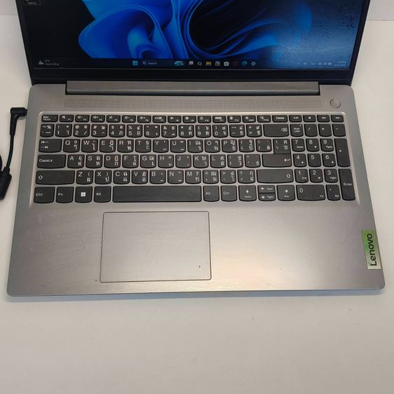 Lenovo IdeaPad Slim 3 15AMN8 Ryzen 3 7320U  RAM 8GB  SSD 512GB รูปที่ 3