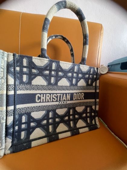 Dior tote book ( A++💢 งานละเอียด)