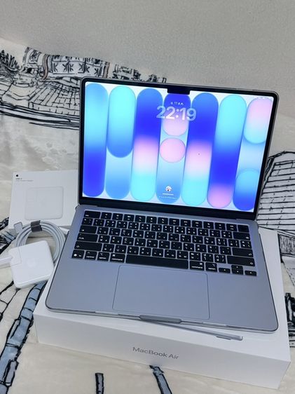 Apple 16 กิกะไบต์ ใช่ 💻ส่งต่อ ประกันศูนย์ MacBook Air 13 นิ้ว ชิป M4 (2025) สี Sky Blue สภาพแบตเตอร์รี่ 100% รอบชาร์จ 15 รอบ สภาพใหม่ ไม่ค่อยได้ใช้