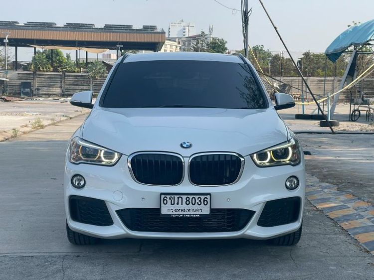 รถ BMW X1 2.0 sDrive18i M Sport สี ขาว