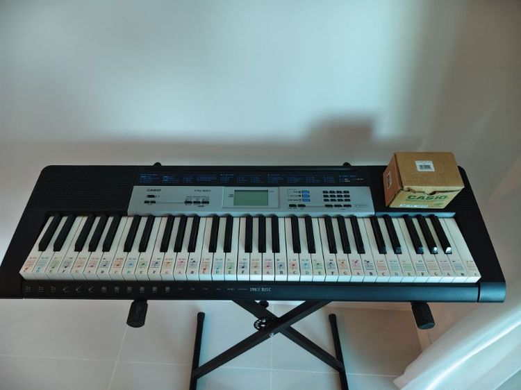 คีย์บอร์ดมาตรฐาน คีย์บอร์ดไฟฟ้า Casio CTK-1550  พร้อมขาตั้ง