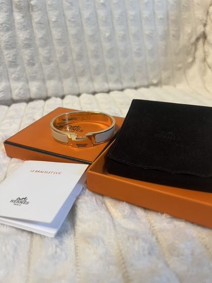 เครื่องประดับต่างๆ อื่นๆ ขายกำไล Hermes click H bracelet