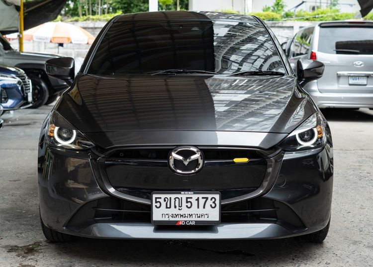 รถ Mazda Mazda 2 1.3 C สี เทา