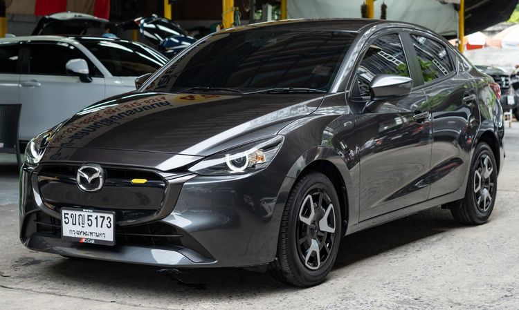 Mazda Mazda 2 2024 1.3 C Sedan เบนซิน ไม่ติดแก๊ส เกียร์อัตโนมัติ เทา รูปที่ 2