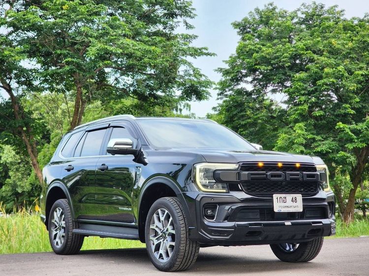 Ford Everest 2023 2.0 Titanium Plus Utility-car เบนซิน ไม่ติดแก๊ส เกียร์อัตโนมัติ ดำ