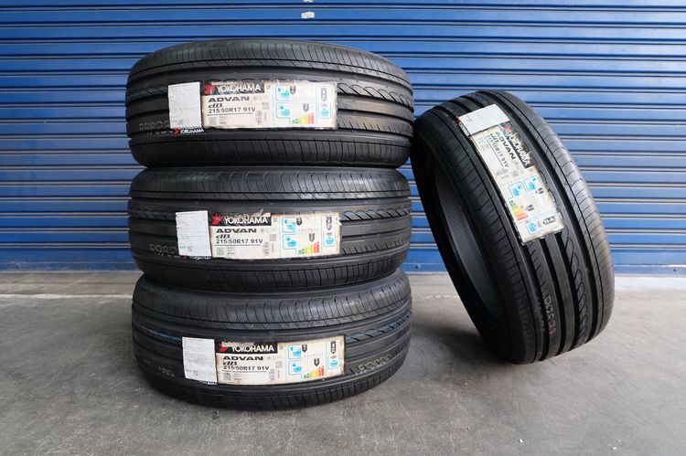 🚩 ยางใหม่ Yokohama รุ่น Advan db V551 ขนาด 215 50R17 ปี25