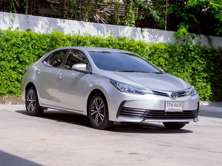 Toyota Altis 2018 1.6 G Sedan เบนซิน ไม่ติดแก๊ส เกียร์อัตโนมัติ บรอนซ์เงิน