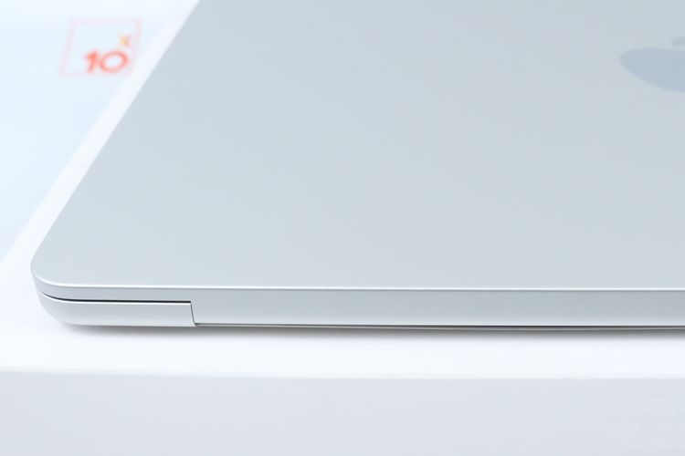 MacBook Air M5 13" 24.1TB  รูปที่ 8