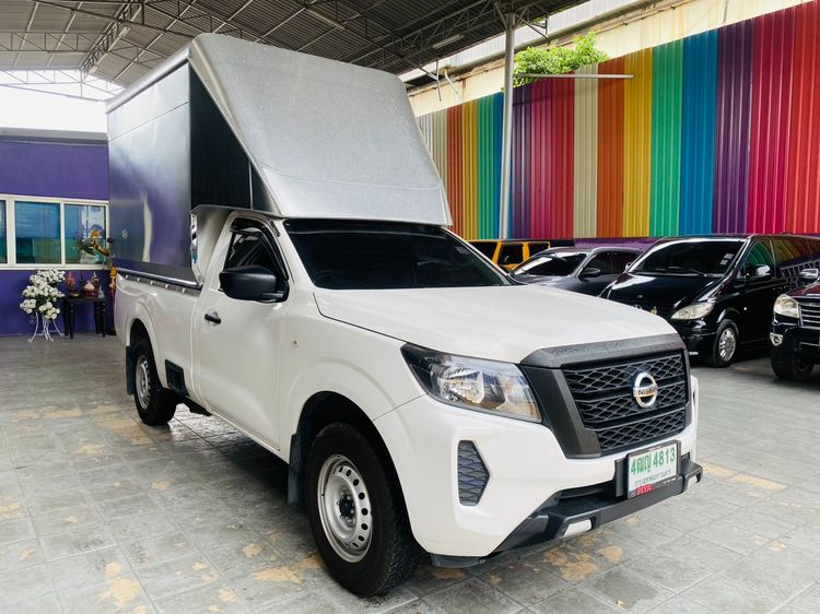Nissan Navara 2023 2.5 SL Pickup ดีเซล ไม่ติดแก๊ส เกียร์ธรรมดา ขาว รูปที่ 2
