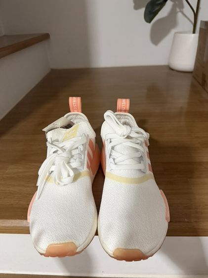 รอวเท้าadidas